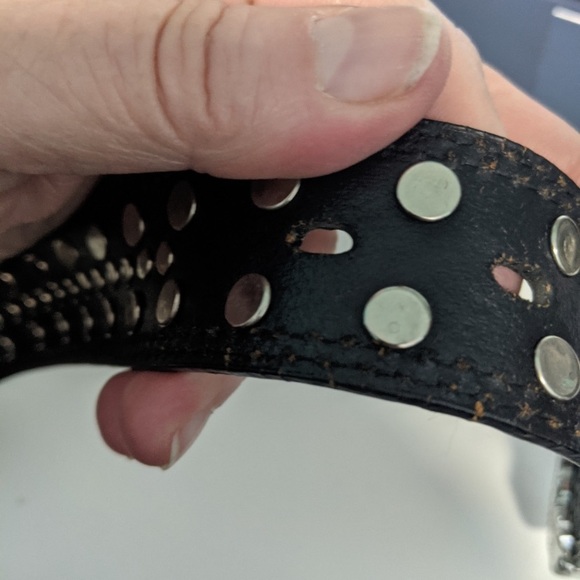 Western Riveted Faux Leather Belt Large Silver Tone Buckle & Rivets Unisex 50" - Picture 9 of 10